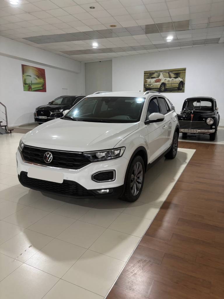 VENDIDO | Volkswagen T-Roc 1.5 TSI 150CV DSG AT7